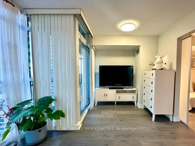 Photo 8 of Unit 1807, 8 Telegram Mews, Toronto, Waterfront Communities — HOMEH