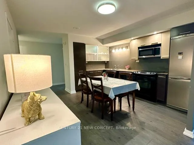Photo 10 of Unit 1807, 8 Telegram Mews, Toronto, Waterfront Communities — HOMEH