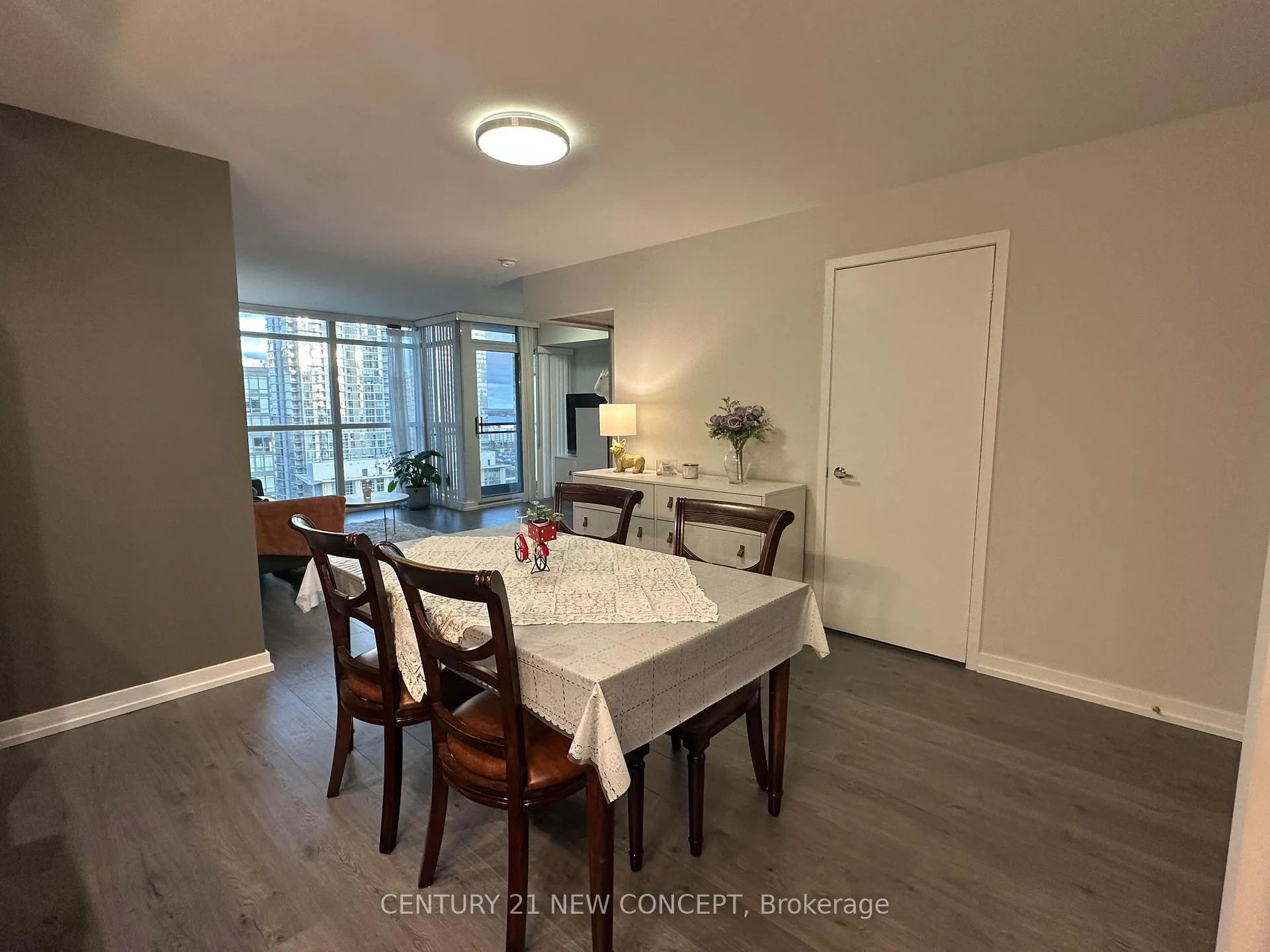 Photo 22 of Unit 1807, 8 Telegram Mews, Toronto, Waterfront Communities — HOMEH