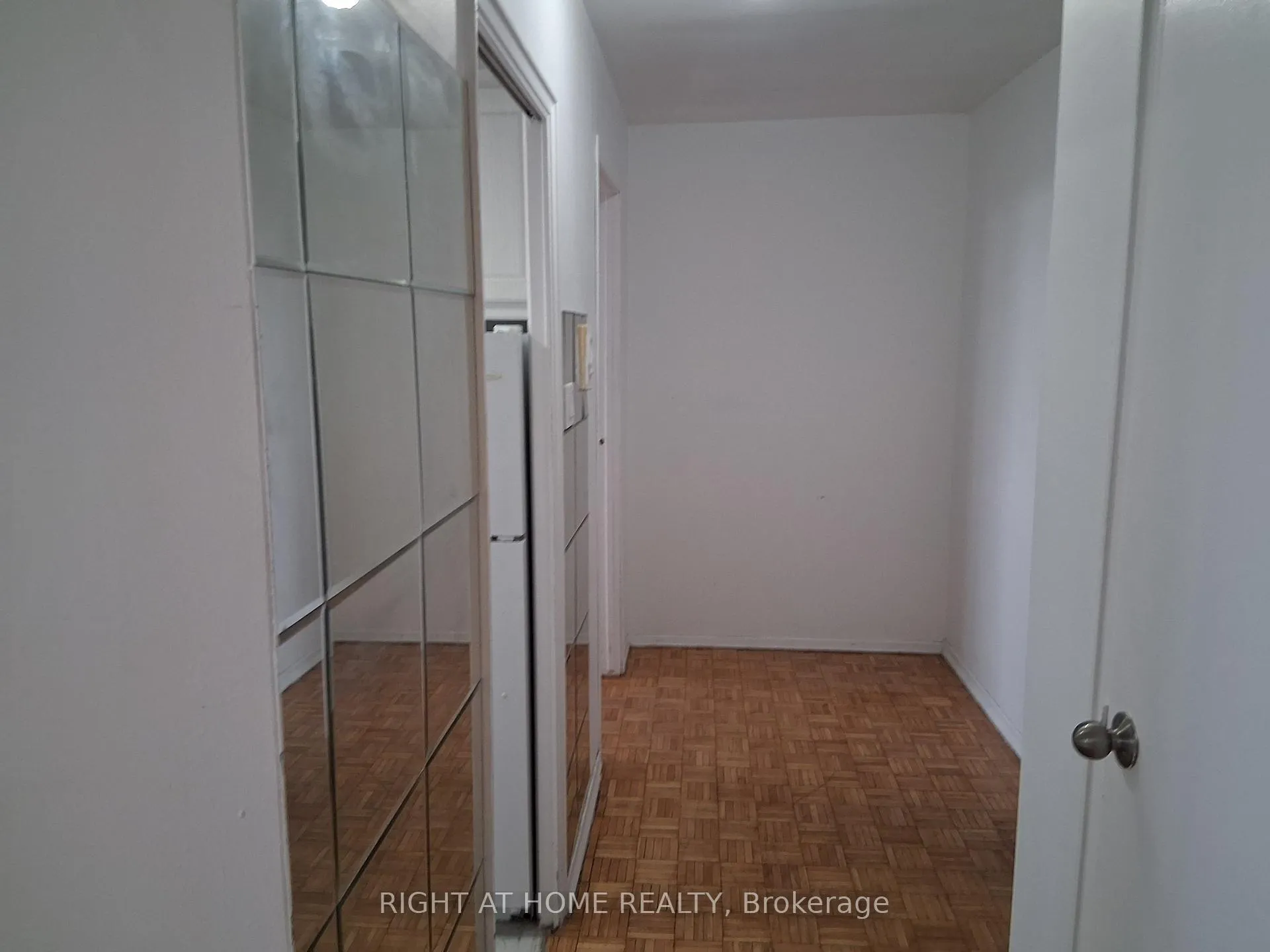 Photo 14 of Unit 1006, 191 St George Street, Toronto, The Annex — HOMEH