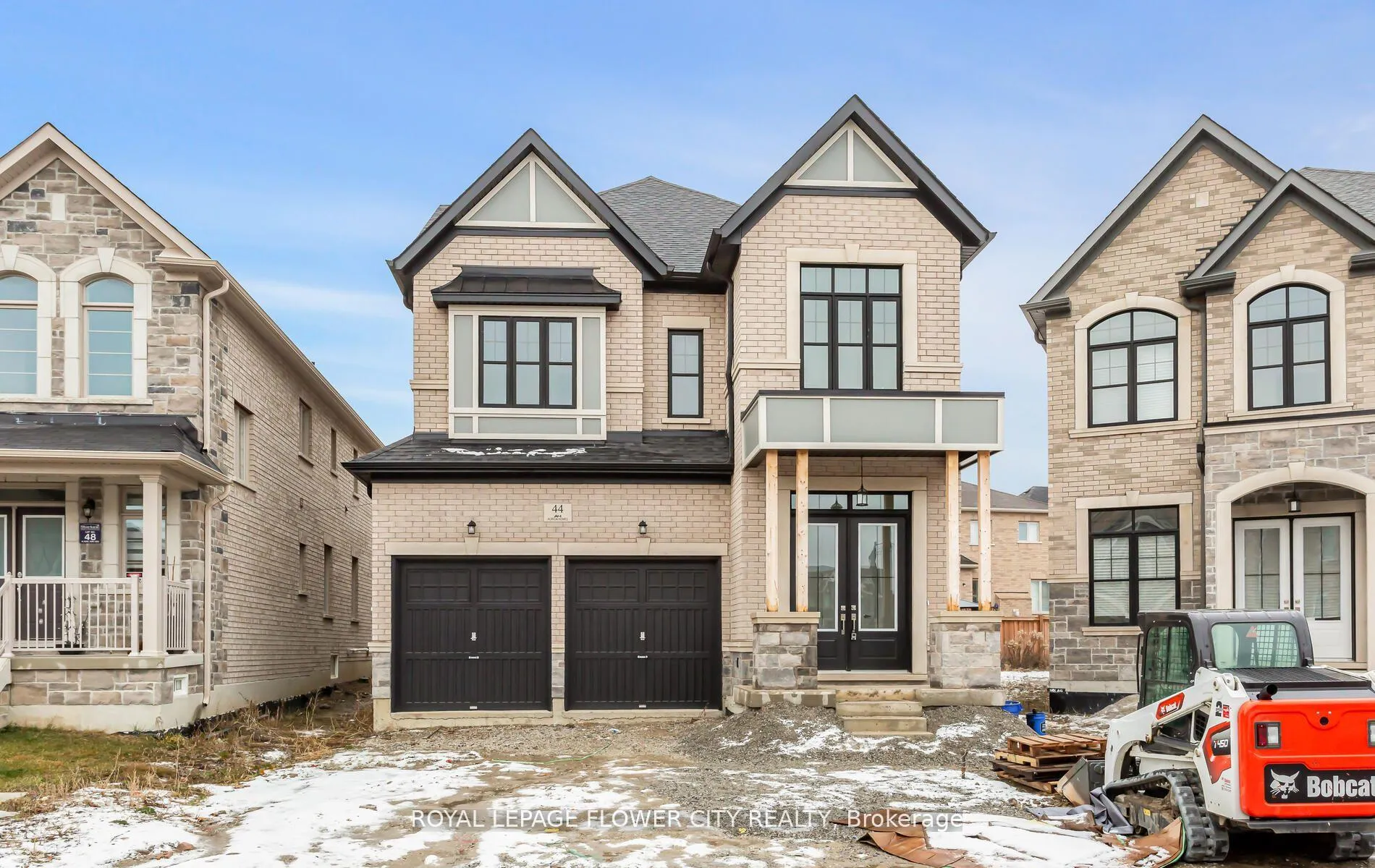 Front of 44 Royal Fern Crescent