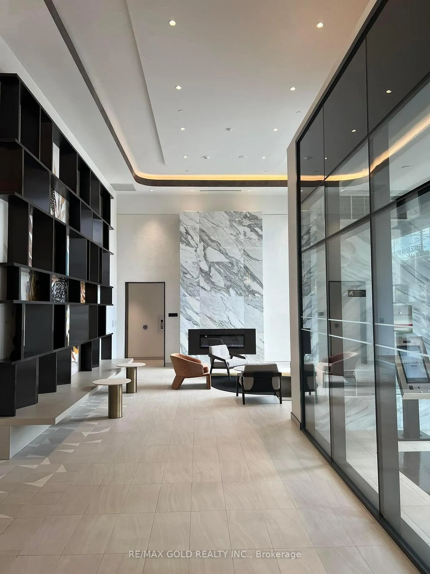 Photo 3 of Unit 1012, 130 River Street, Toronto, Regent Park — HOMEH