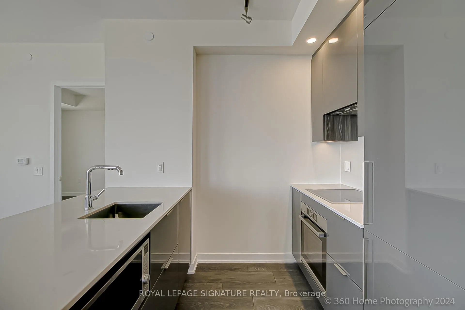 Photo 11 of Unit 1409, 28 Freeland Street, Toronto, Waterfront Communities — HOMEH