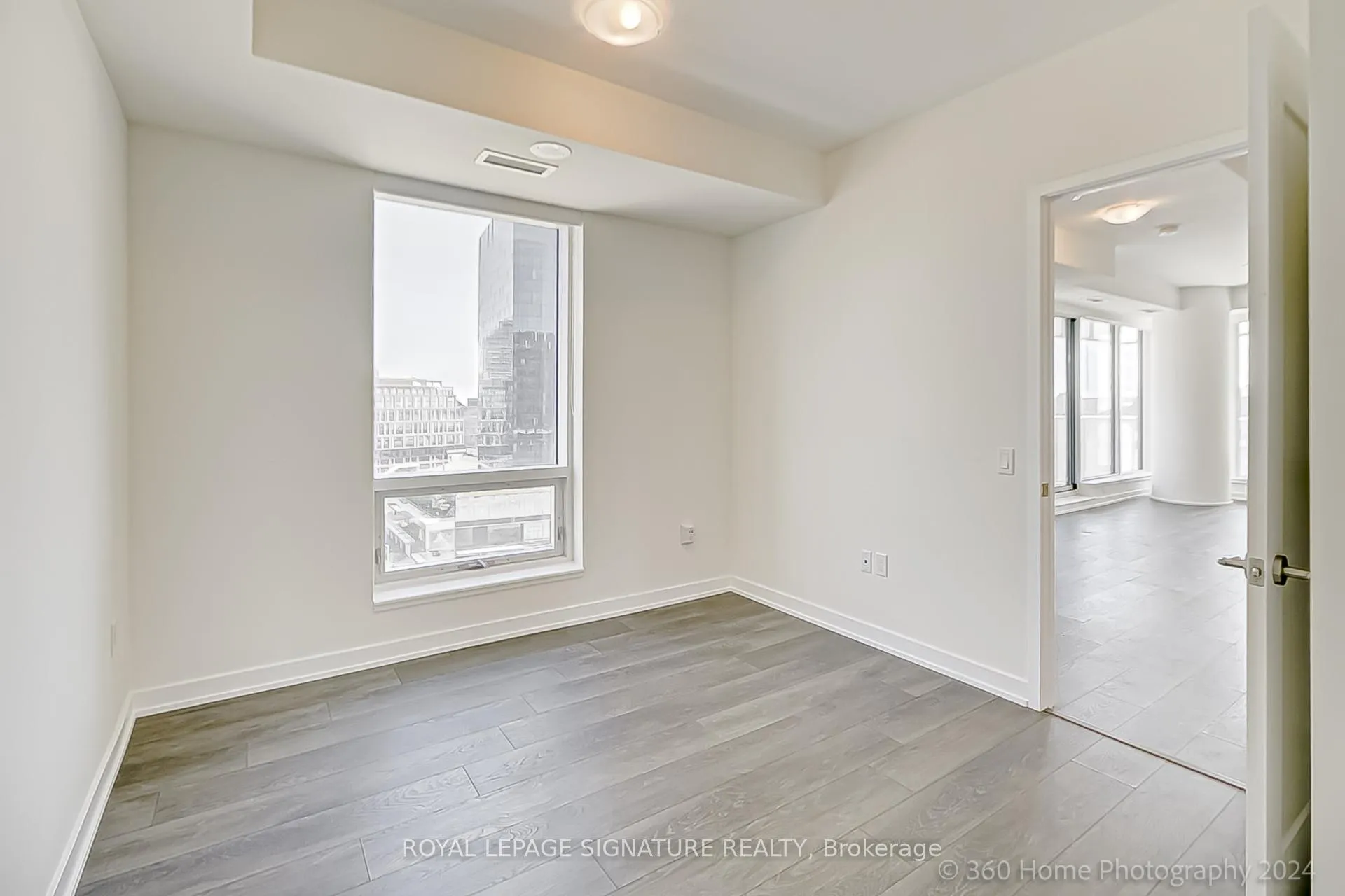 Photo 14 of Unit 1409, 28 Freeland Street, Toronto, Waterfront Communities — HOMEH