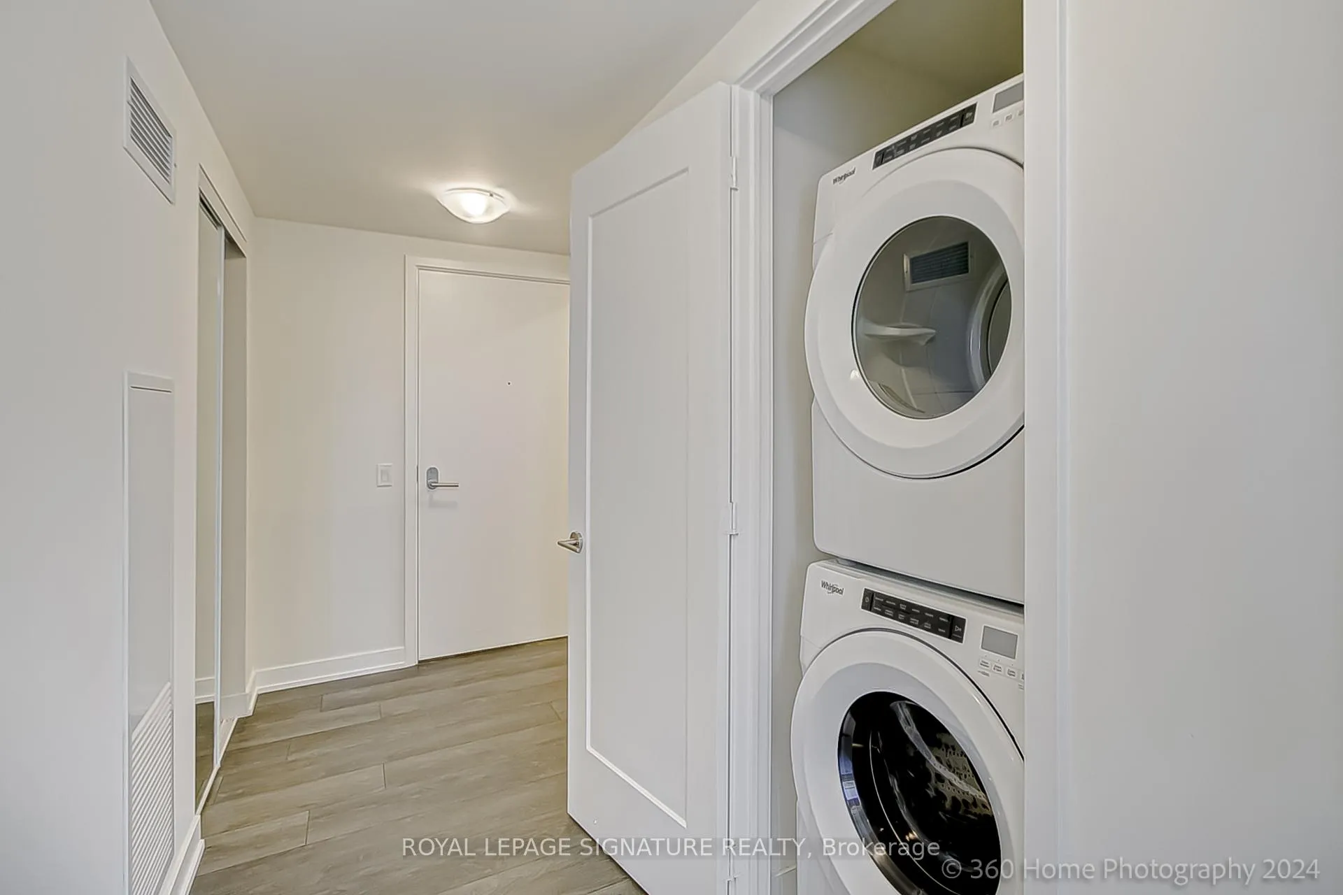 Photo 23 of Unit 1409, 28 Freeland Street, Toronto, Waterfront Communities — HOMEH