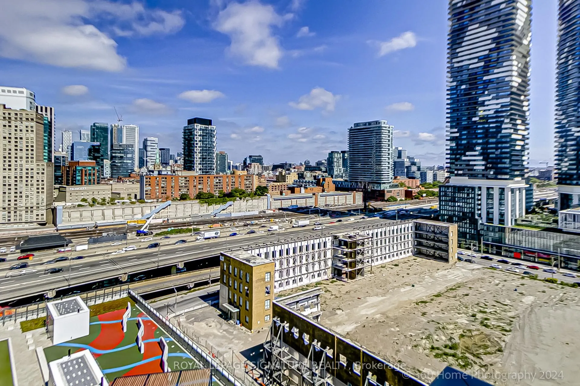 Photo 24 of Unit 1409, 28 Freeland Street, Toronto, Waterfront Communities — HOMEH