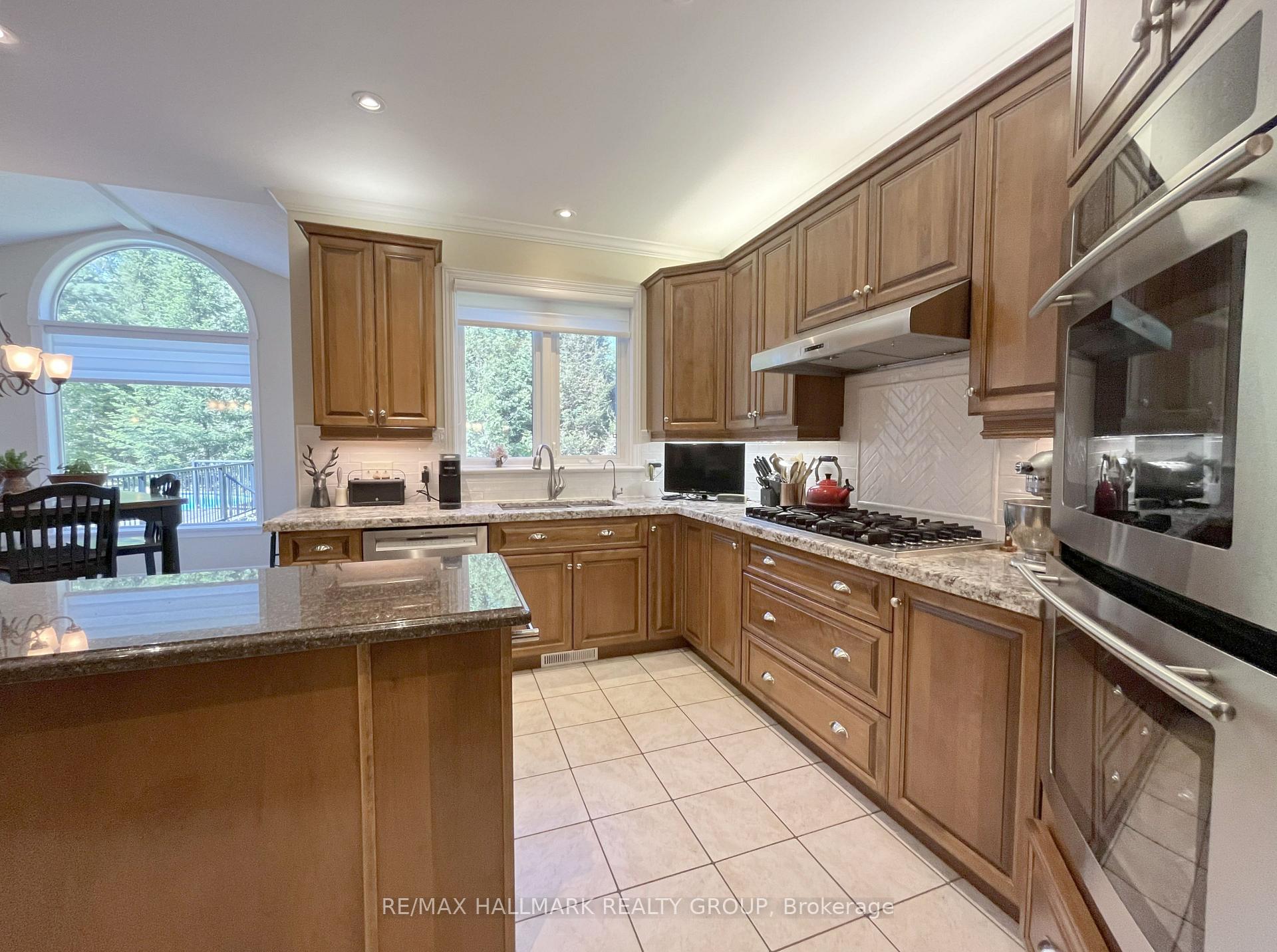 Photo 16 of 671 Spruce Ridge Road, Ottawa, Huntley Ward (South West) — HOMEH