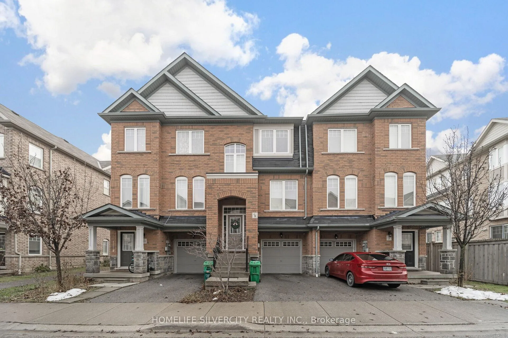 Front of 9 Magdalene Crescent