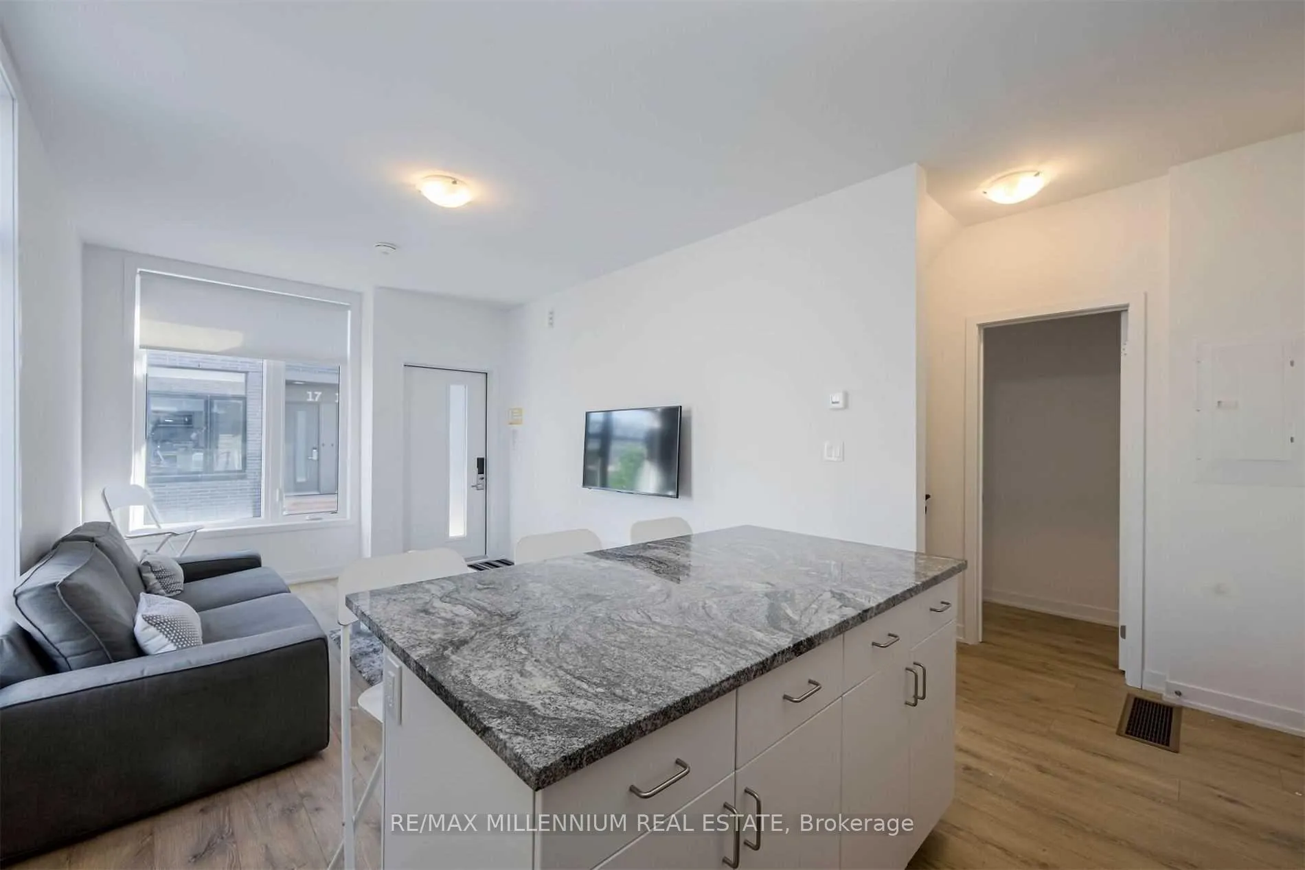Photo 11 of Unit 33, 1740 Simcoe Unit 1 Street, Oshawa, Samac — HOMEH
