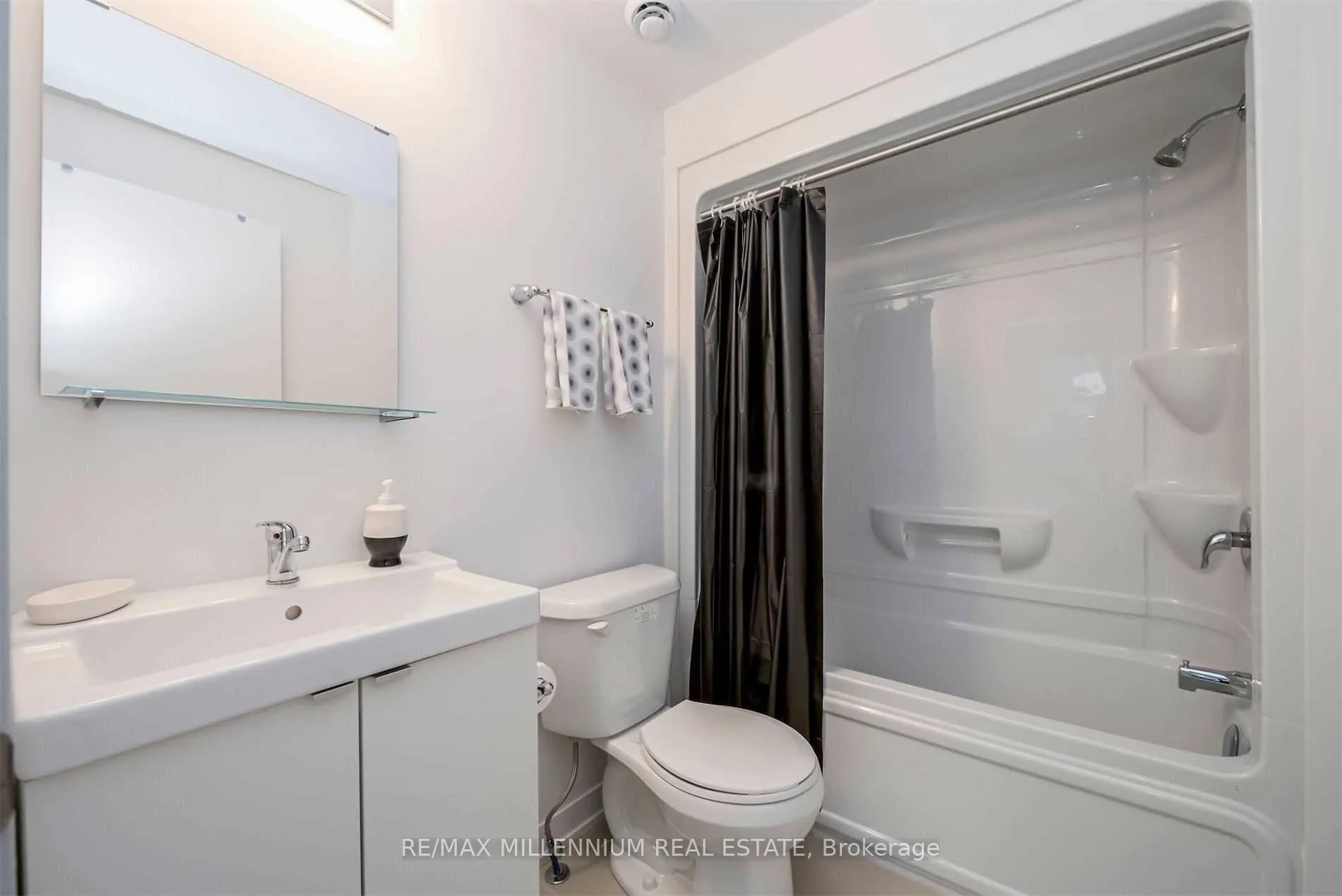 Photo 19 of Unit 33, 1740 Simcoe Unit 1 Street, Oshawa, Samac — HOMEH