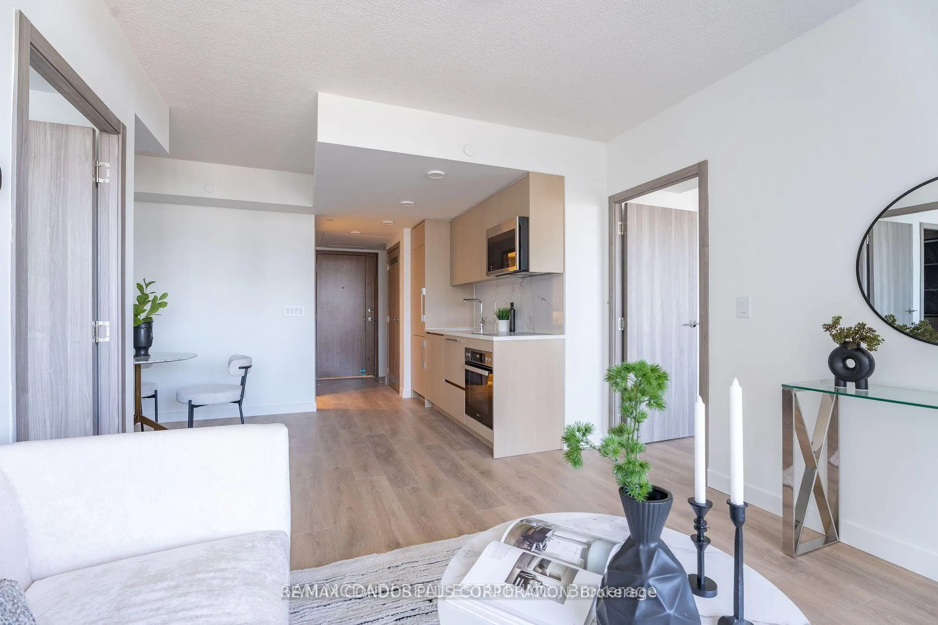 Photo 3 of Unit 4002, 38 Widmer Street, Toronto, Waterfront Communities — HOMEH