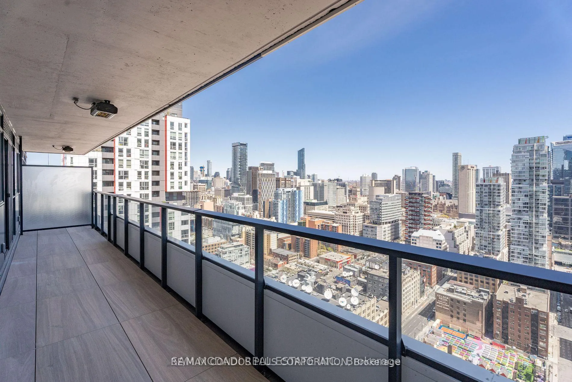 Photo 9 of Unit 4002, 38 Widmer Street, Toronto, Waterfront Communities — HOMEH