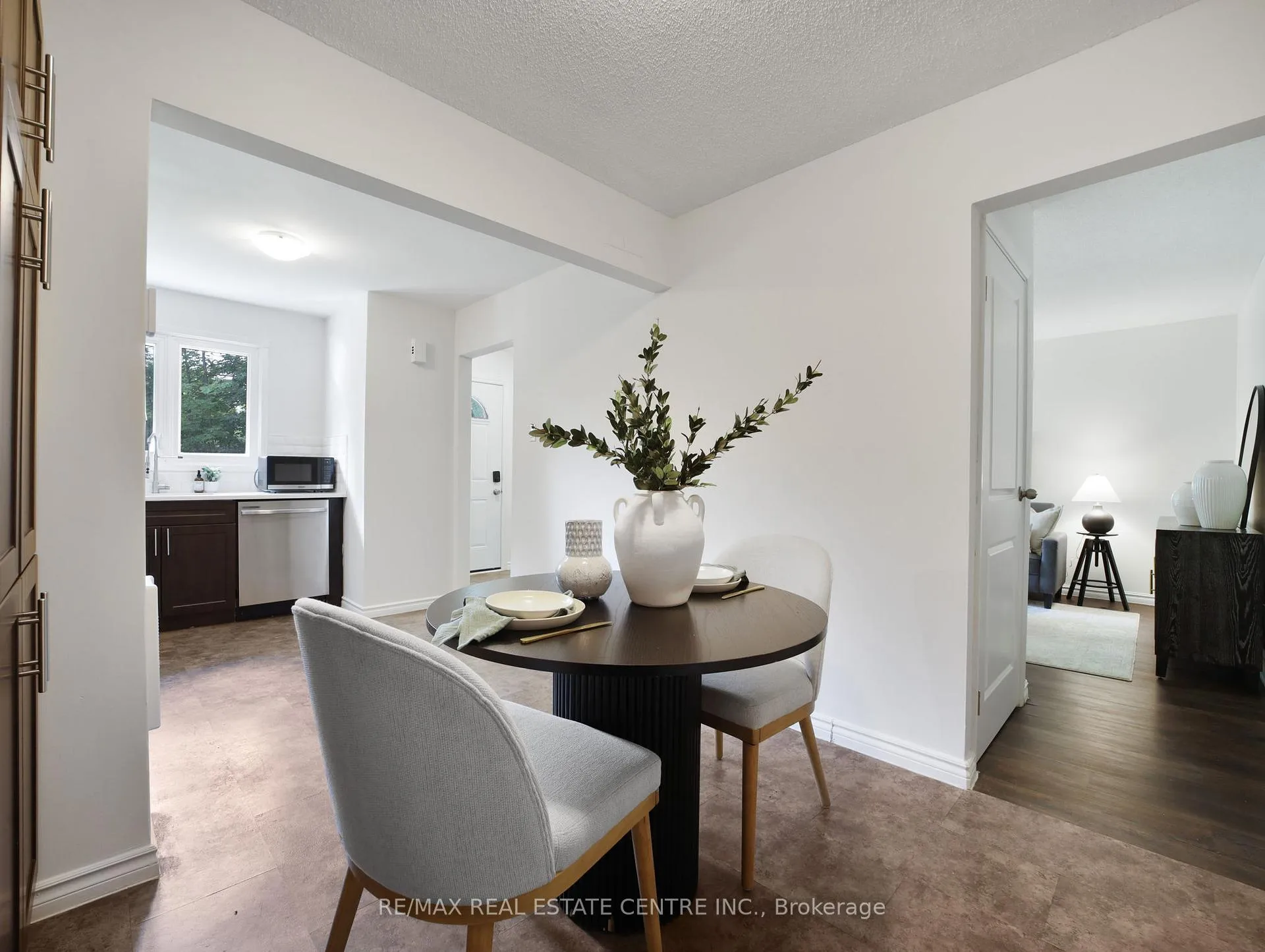 Photo 14 of Unit 9, 453 Albert Street, Waterloo — HOMEH