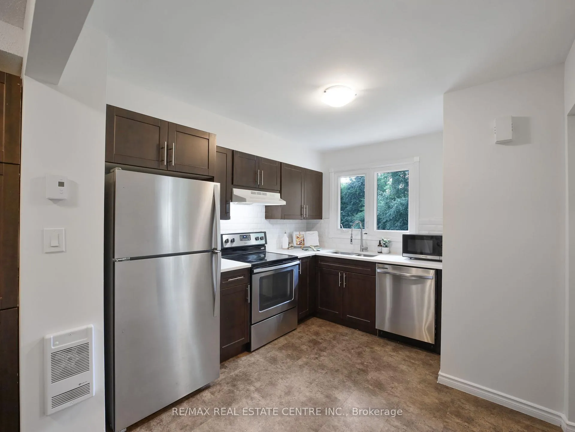 Photo 18 of Unit 9, 453 Albert Street, Waterloo — HOMEH