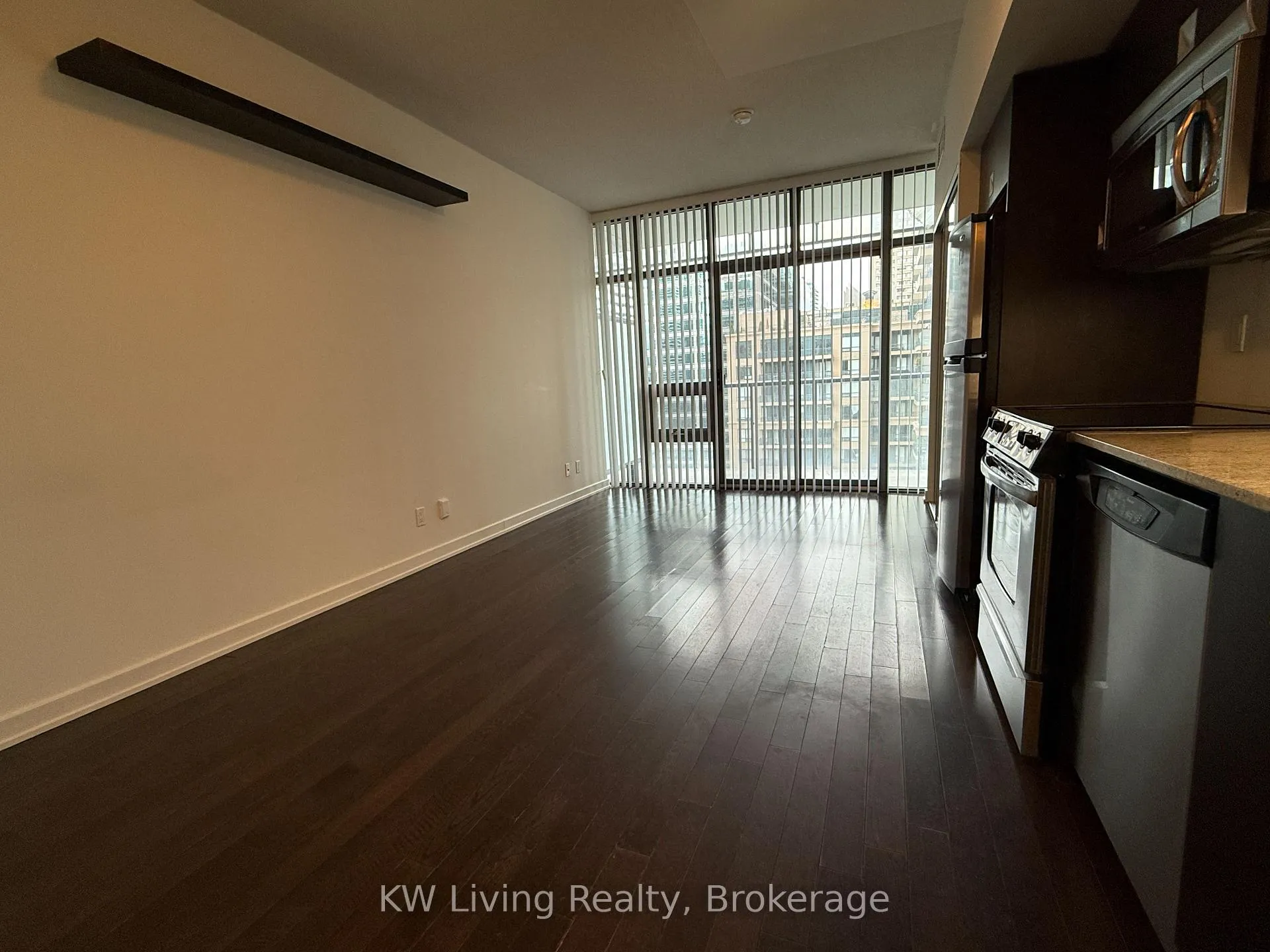 Photo 2 of Unit 1410, 33 Charles Street E, Toronto, Church-Yonge Corridor — HOMEH