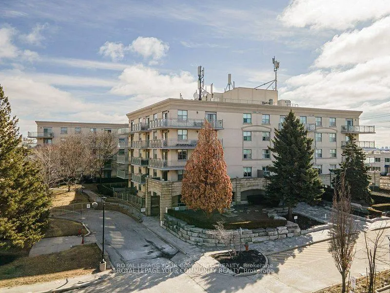 Front of Unit 109, 2500 Rutherford Road