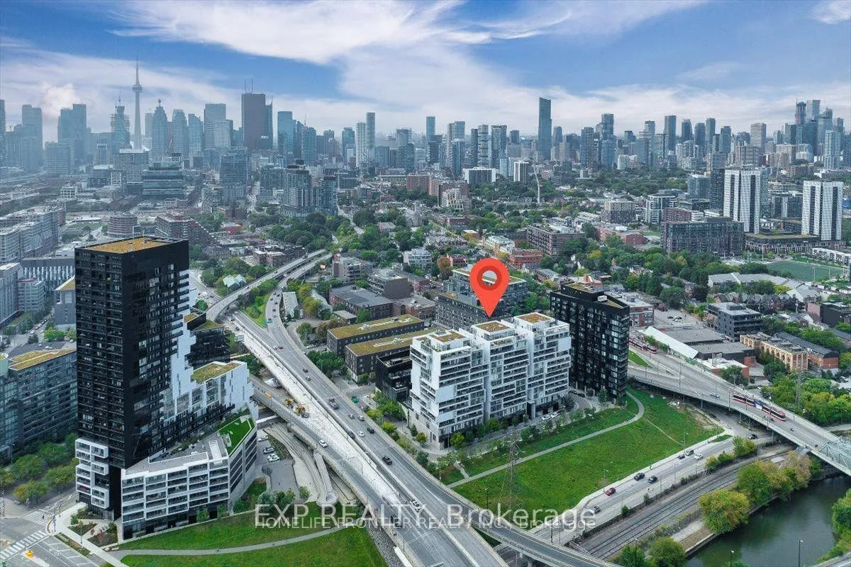 Photo 3 of Unit 514, 32 Trolley Crescent, Toronto, Moss Park — HOMEH