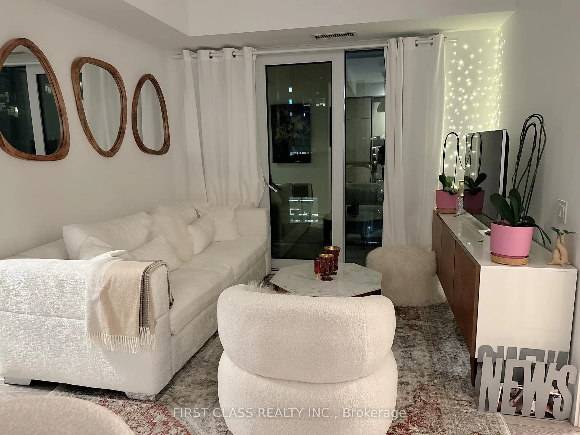 Photo 6 of Unit 726, 108 Peter Street, Toronto, Waterfront Communities — HOMEH