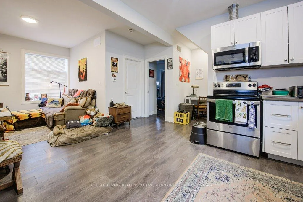 Photo 9 of 374 Louisa Street, Kitchener — HOMEH