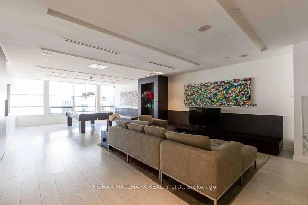 Photo 29 of Unit 911, 55 Regent Park Boulevard, Toronto, Regent Park — HOMEH