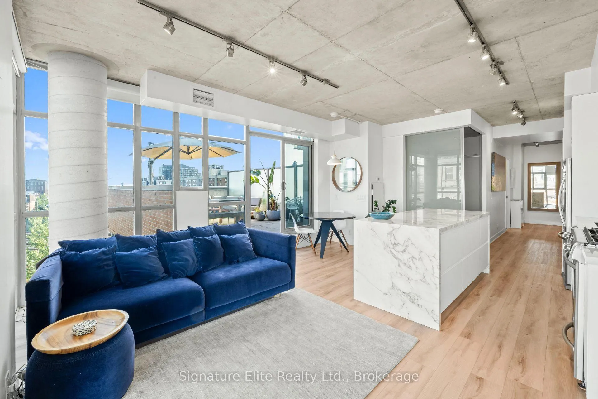 Photo 12 of Unit 606, 2 Gladstone Avenue, Toronto, Little Portugal — HOMEH