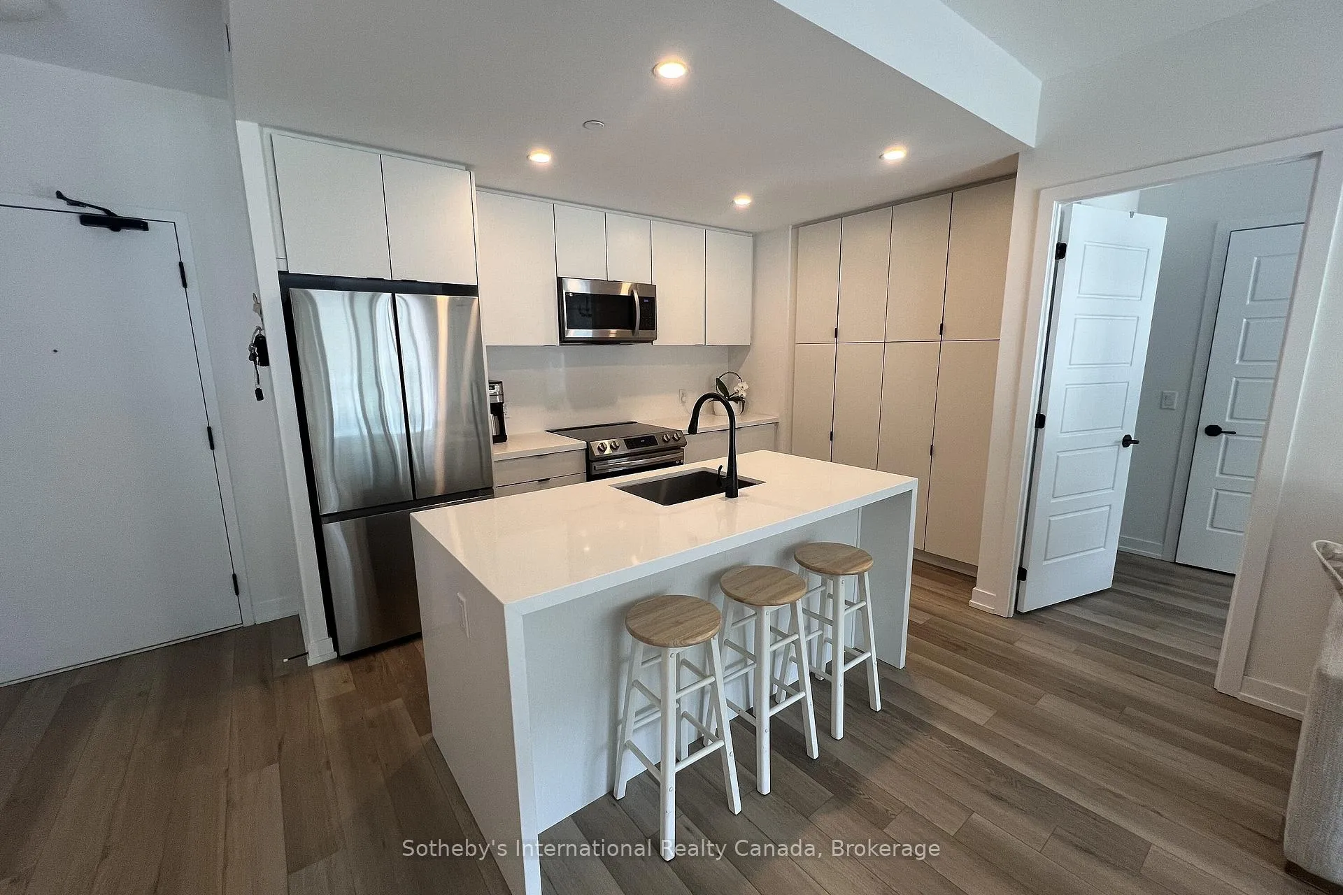 Front of Unit 223, 415 Sea Ray Avenue