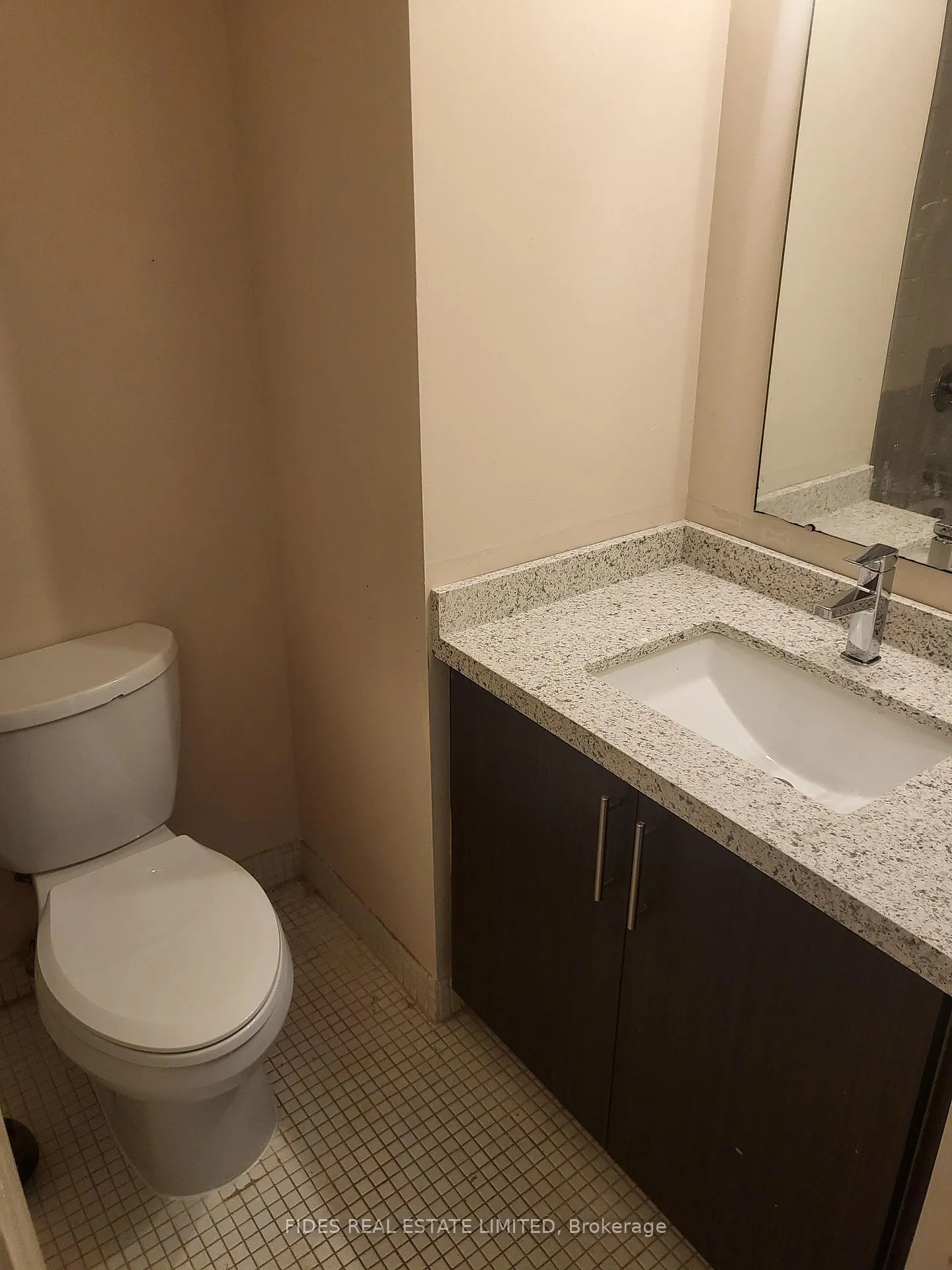 Photo 2 of Unit 2010, 914 Yonge Street, Toronto, The Annex — HOMEH