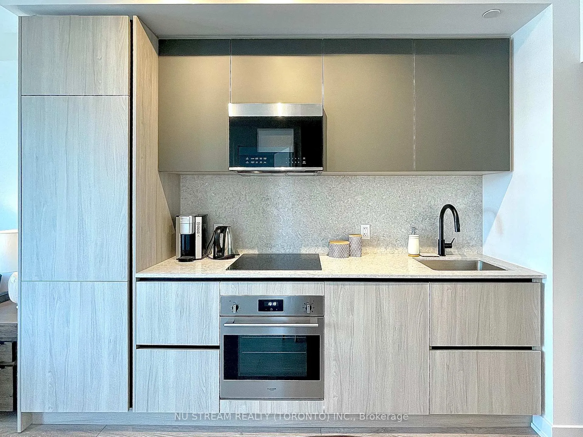 Photo 6 of Unit 5003, 108 Peter Street, Toronto, Waterfront Communities — HOMEH