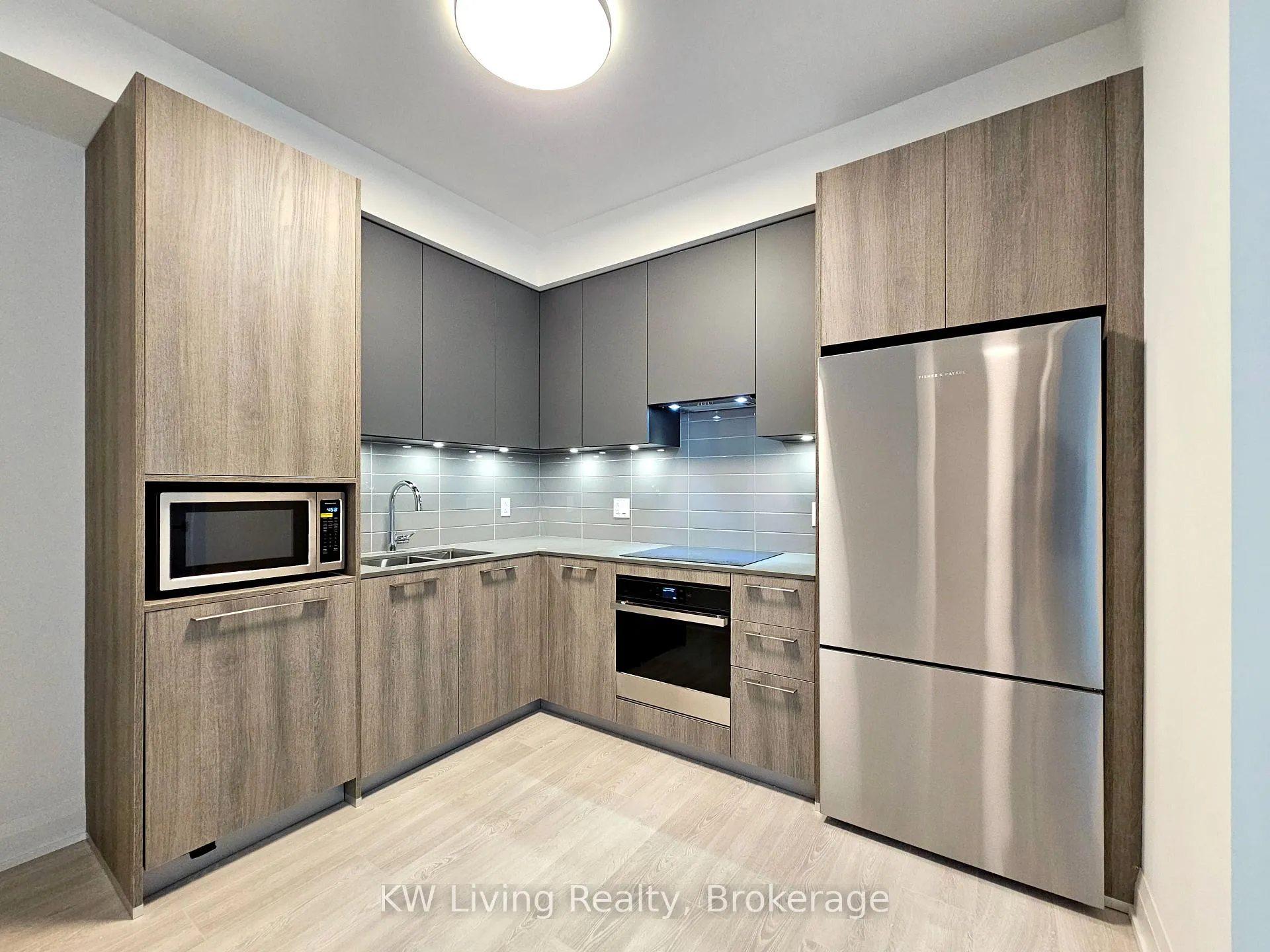 Photo 10 of Unit 3009, 18 Water Walk Drive, Markham, Unionville — HOMEH