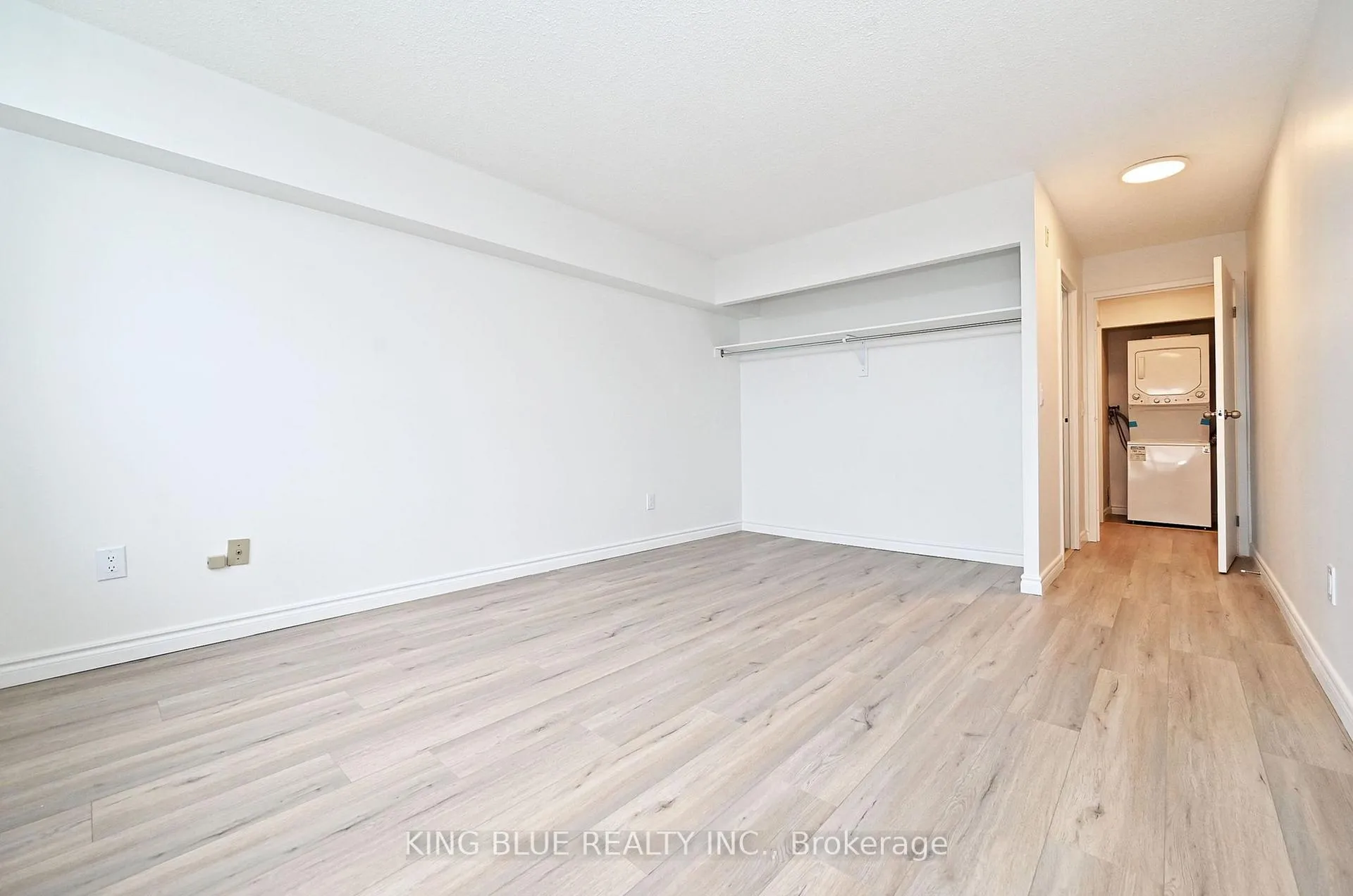 Photo 8 of Unit 406, 955 O'Connor Drive, Toronto, O'Connor-Parkview — HOMEH