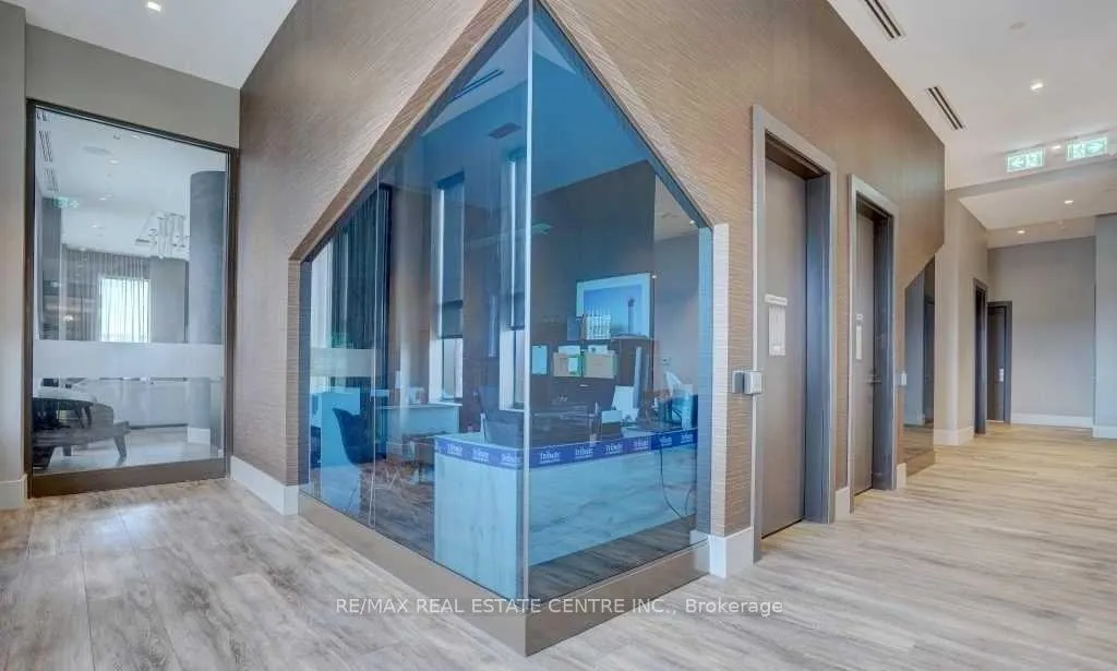 Front of Unit 1001, 2550 Simcoe Street