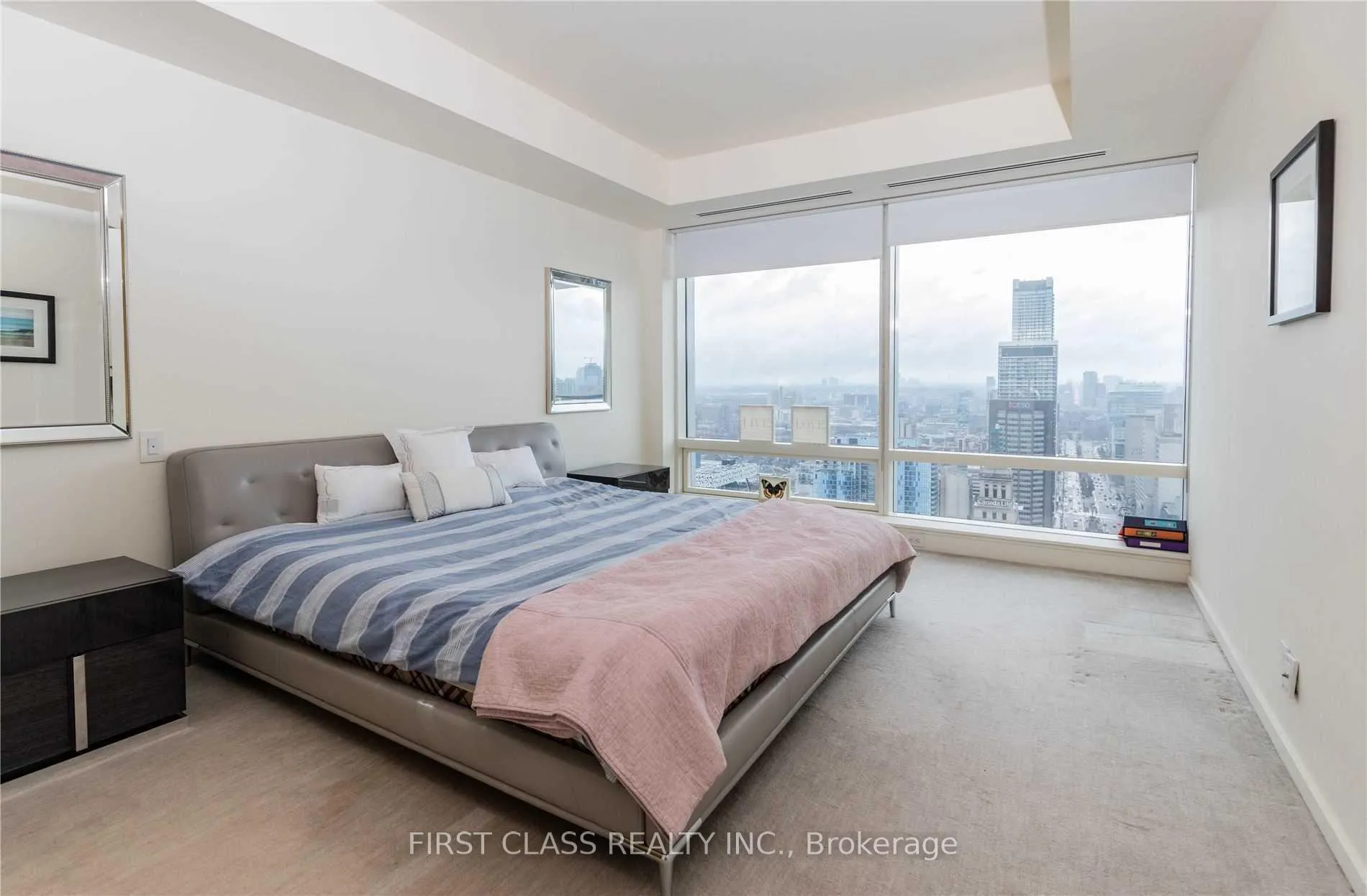 Photo 8 of Unit 4106, 180 University Avenue, Toronto, Bay Street Corridor — HOMEH