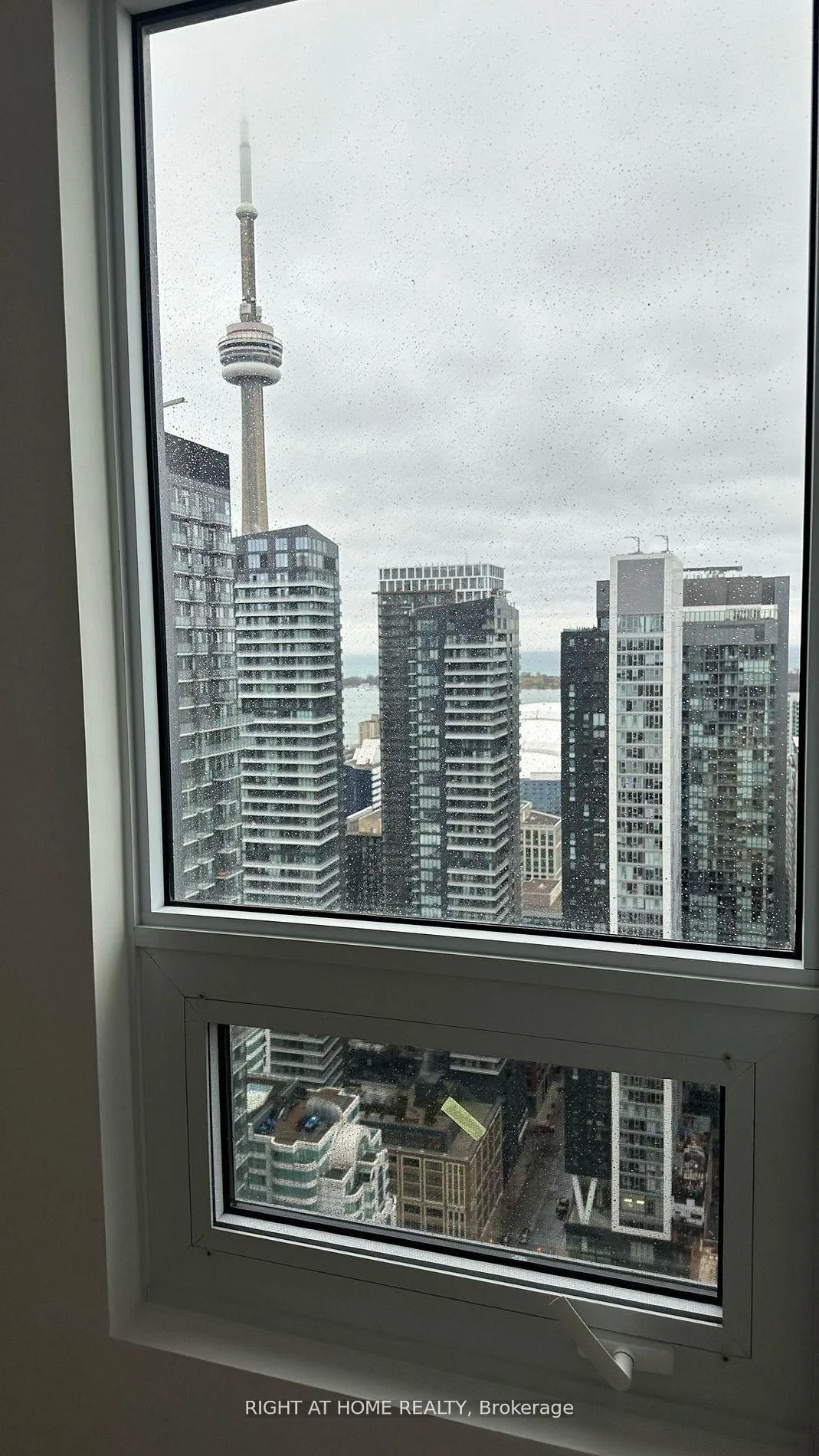 Photo 10 of Unit 4710, 108 Peter Street, Toronto, Waterfront Communities — HOMEH