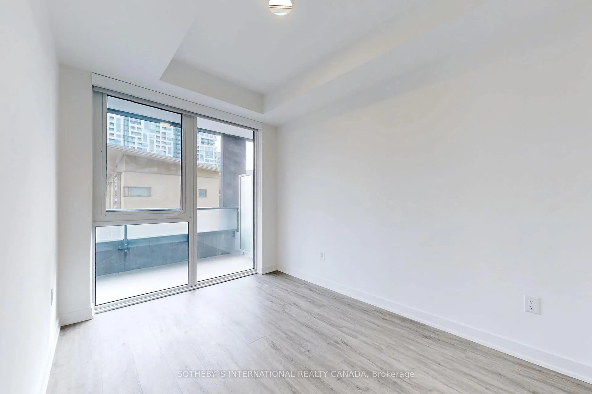 Photo 12 of Unit 310, 9 Tecumseth Street, Toronto, Niagara — HOMEH