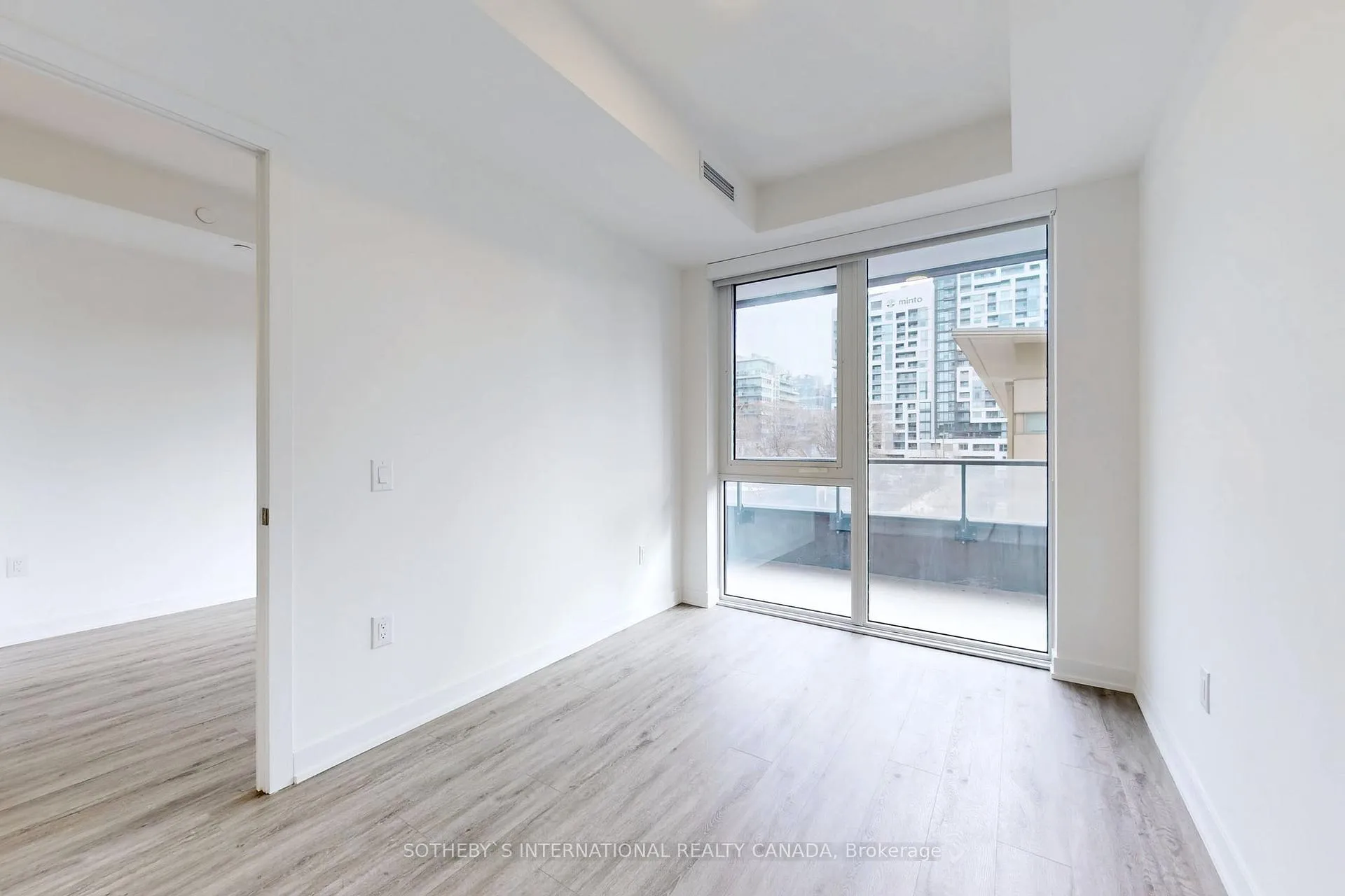 Photo 13 of Unit 310, 9 Tecumseth Street, Toronto, Niagara — HOMEH