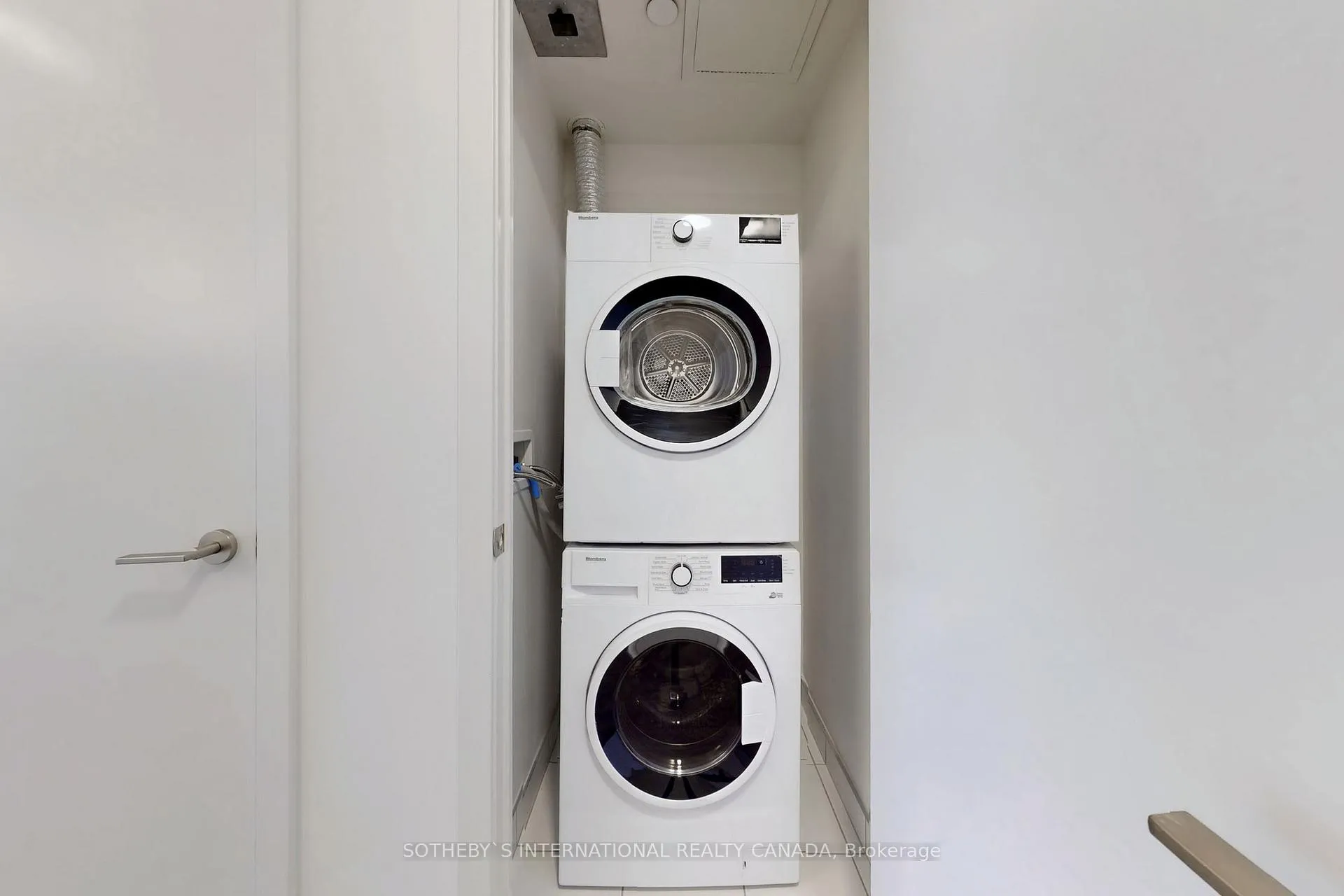 Photo 15 of Unit 310, 9 Tecumseth Street, Toronto, Niagara — HOMEH