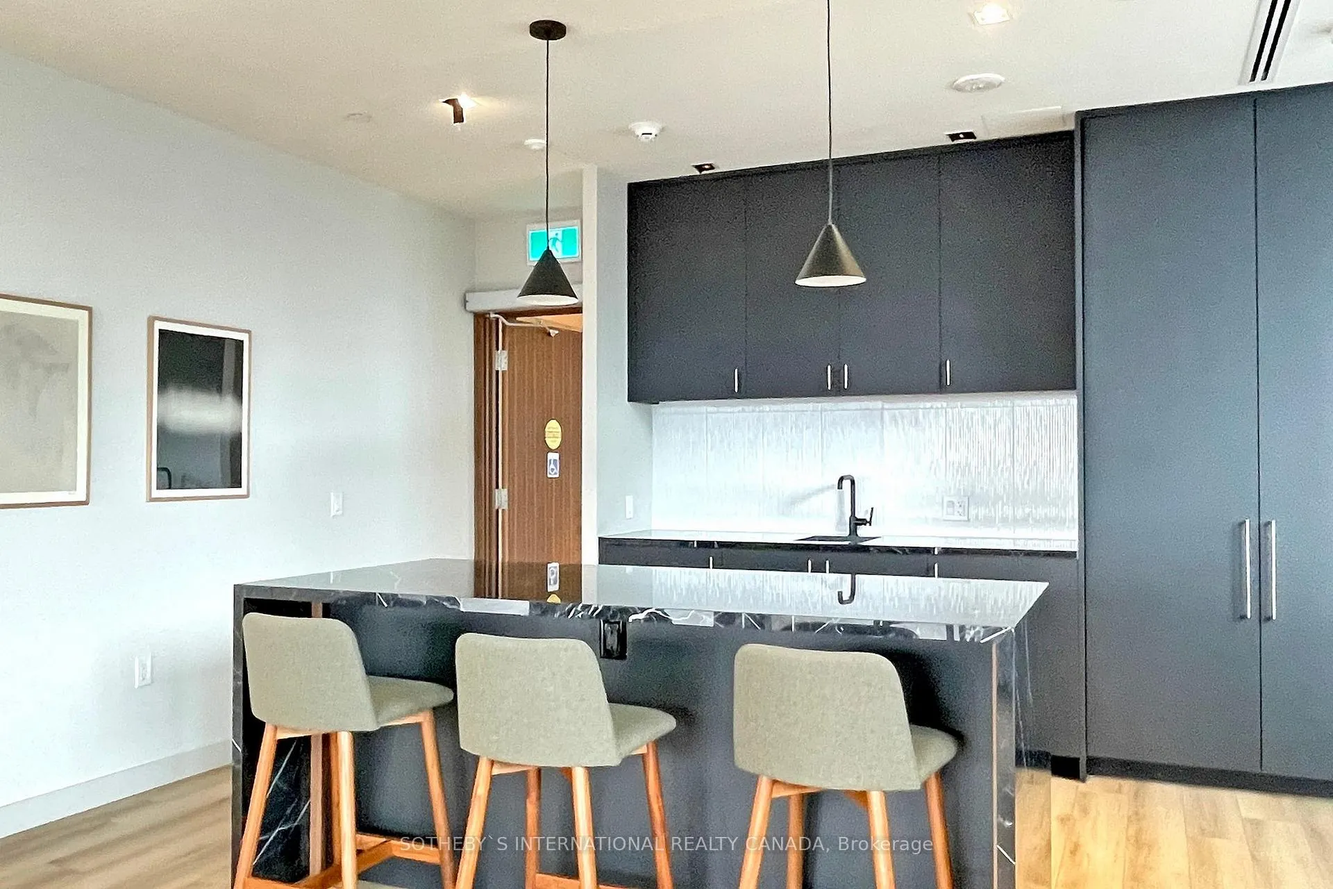 Photo 19 of Unit 310, 9 Tecumseth Street, Toronto, Niagara — HOMEH