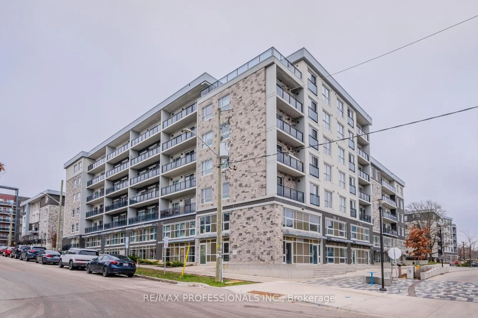 Front of Unit B616, 275 Larch Street