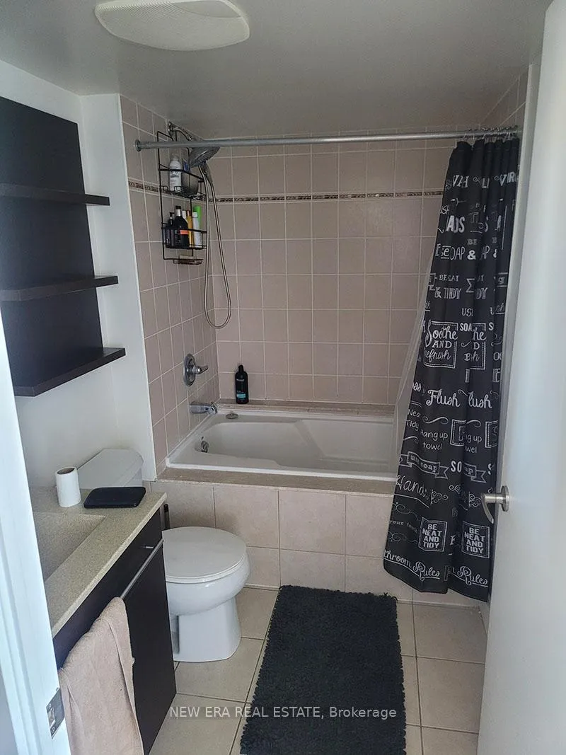 Photo 6 of Unit 804, 80 Western Battery Road, Toronto, Niagara — HOMEH