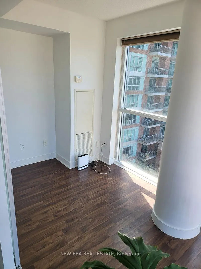 Photo 9 of Unit 804, 80 Western Battery Road, Toronto, Niagara — HOMEH