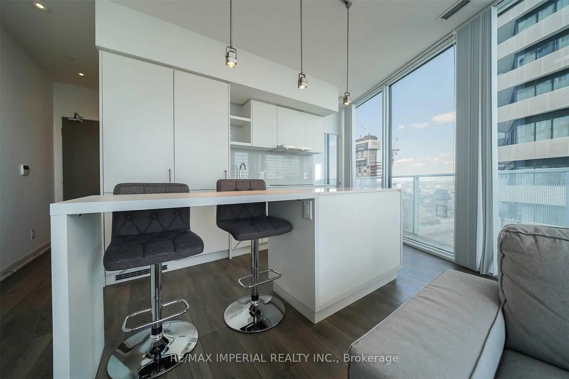 Photo 9 of Unit 6807, 100 harbour Street, Toronto, Waterfront Communities — HOMEH