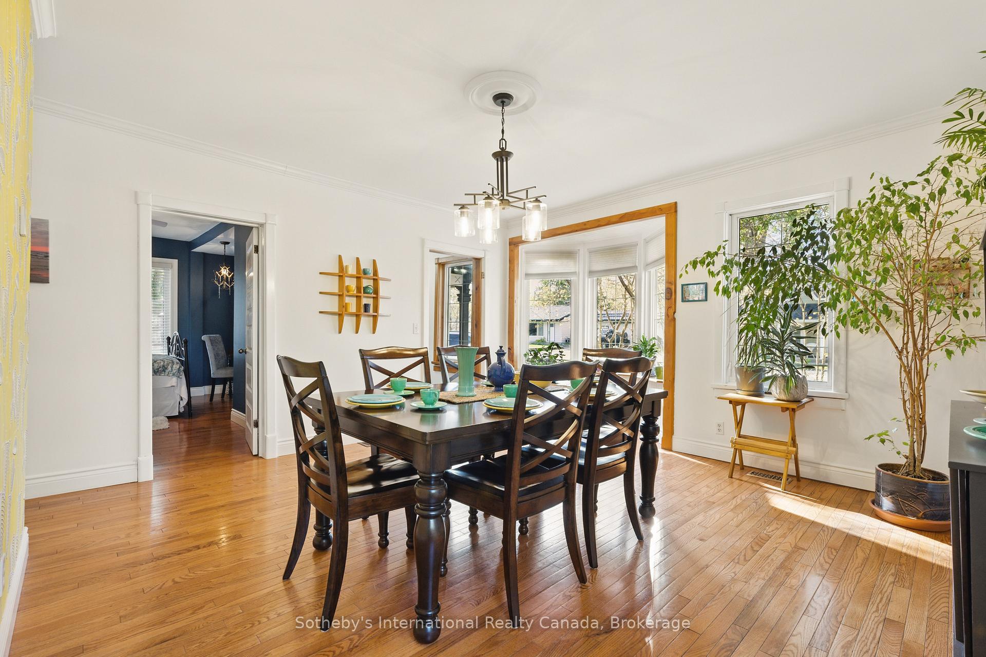 Photo 11 of 325 Farquhar Street, Gravenhurst, Muskoka (S) — HOMEH