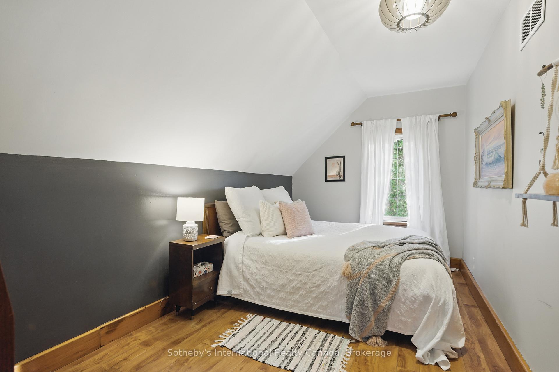 Photo 33 of 325 Farquhar Street, Gravenhurst, Muskoka (S) — HOMEH