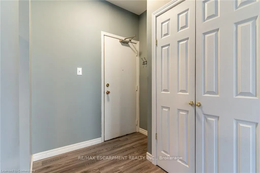 Photo 10 of 55 Willow Street, Brant, Paris — HOMEH