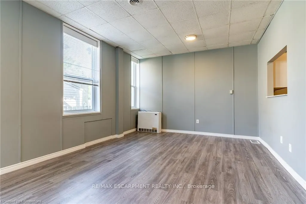 Photo 18 of 55 Willow Street, Brant, Paris — HOMEH