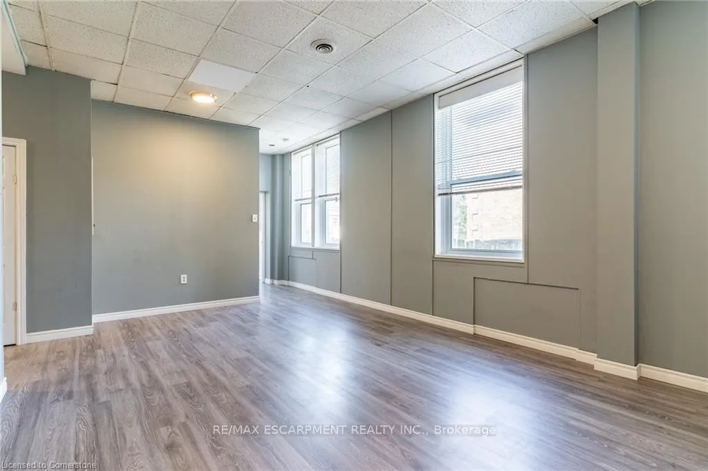 Photo 21 of 55 Willow Street, Brant, Paris — HOMEH