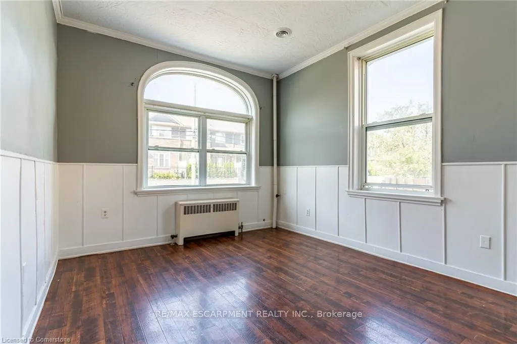 Photo 24 of 55 Willow Street, Brant, Paris — HOMEH