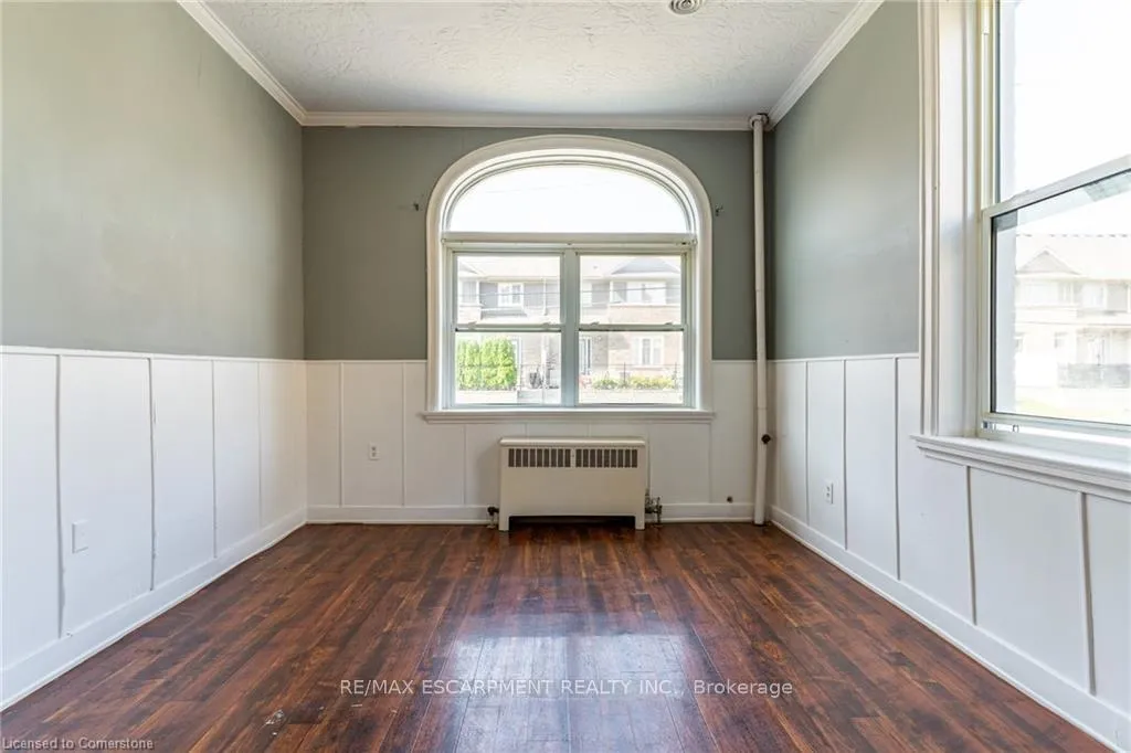 Photo 26 of 55 Willow Street, Brant, Paris — HOMEH