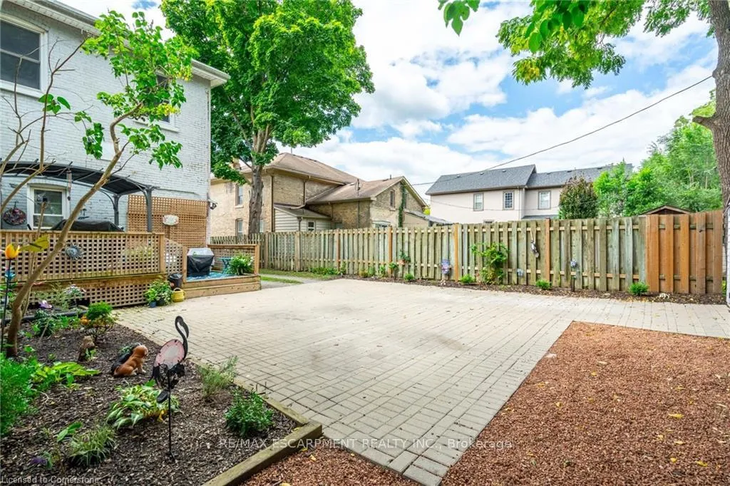 Photo 34 of 55 Willow Street, Brant, Paris — HOMEH