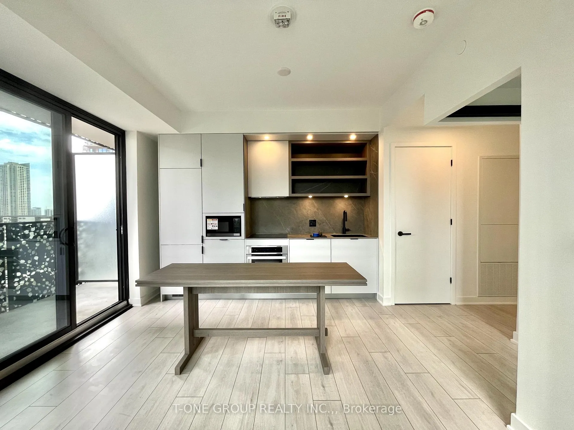 Photo 2 of Unit 1112, 55 Charles Street E, Toronto, Church-Yonge Corridor — HOMEH